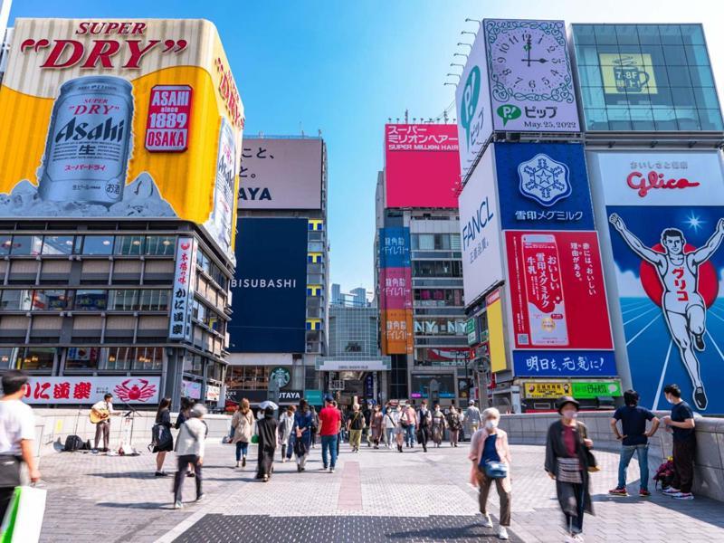 103号室花園町駅と萩之茶屋駅各2分ベット2台専用バスルーム付きアクセス抜群 *